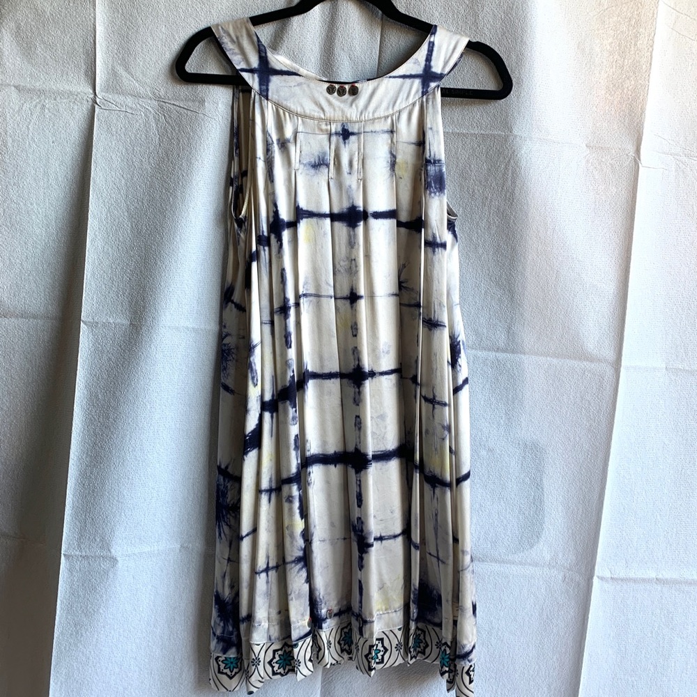 GORGEOUS 100% silk A-line dress - Medium